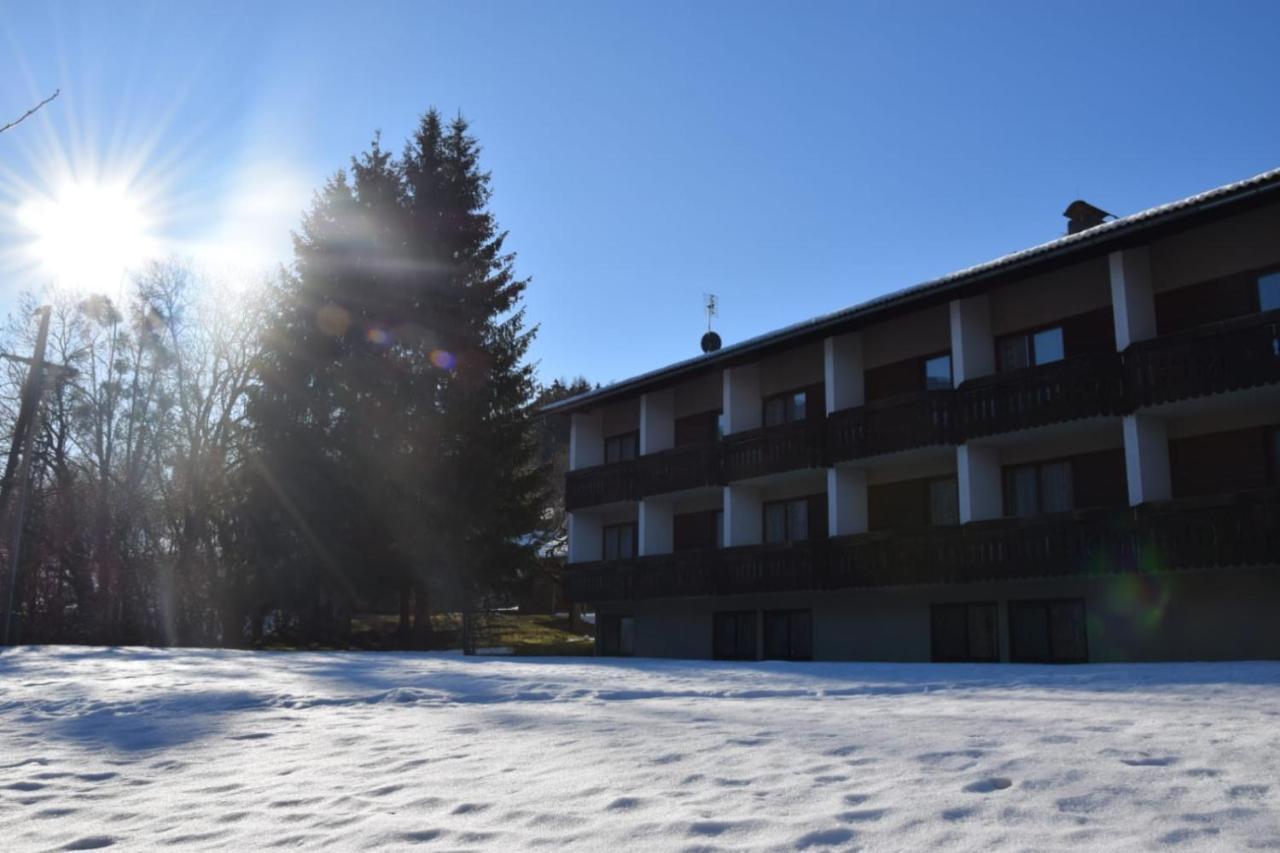 Dorfgasthof Hotel Staberhof Kellerberg エクステリア 写真