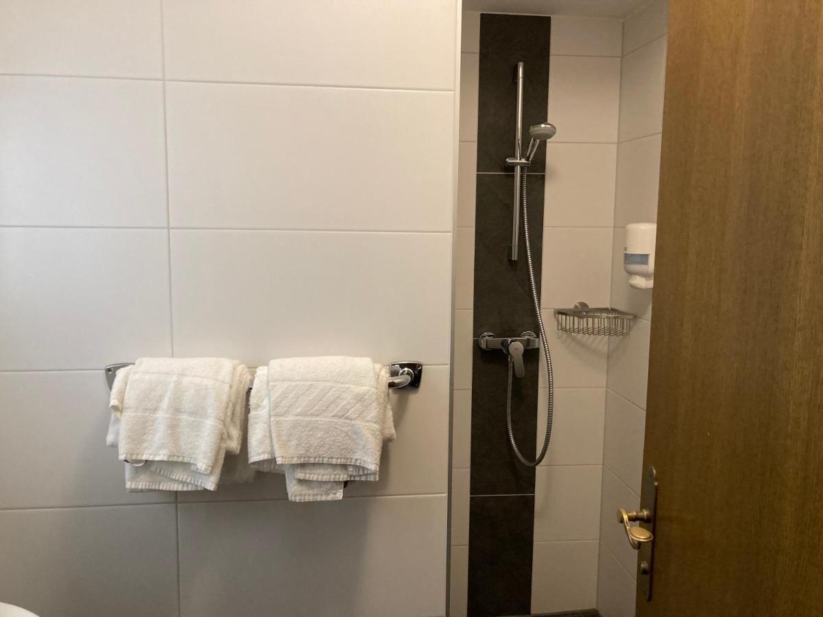Dorfgasthof Hotel Staberhof Kellerberg エクステリア 写真
