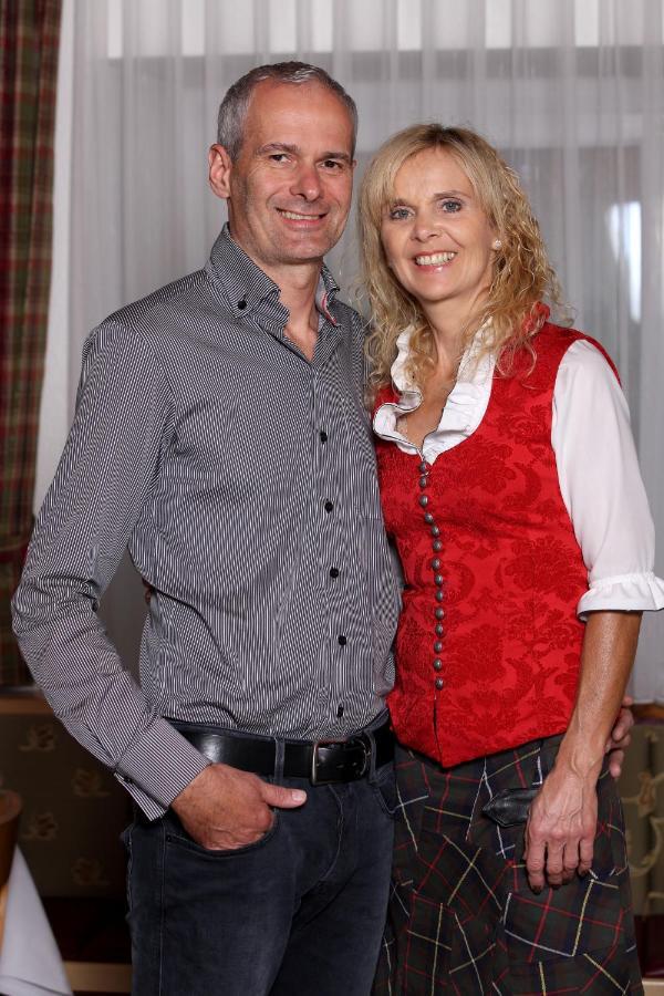 Dorfgasthof Hotel Staberhof Kellerberg エクステリア 写真